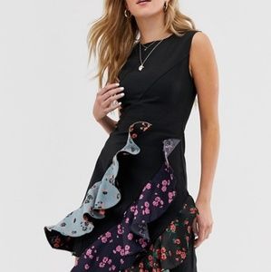 NWT black floral flower ruffle short sleeved dress